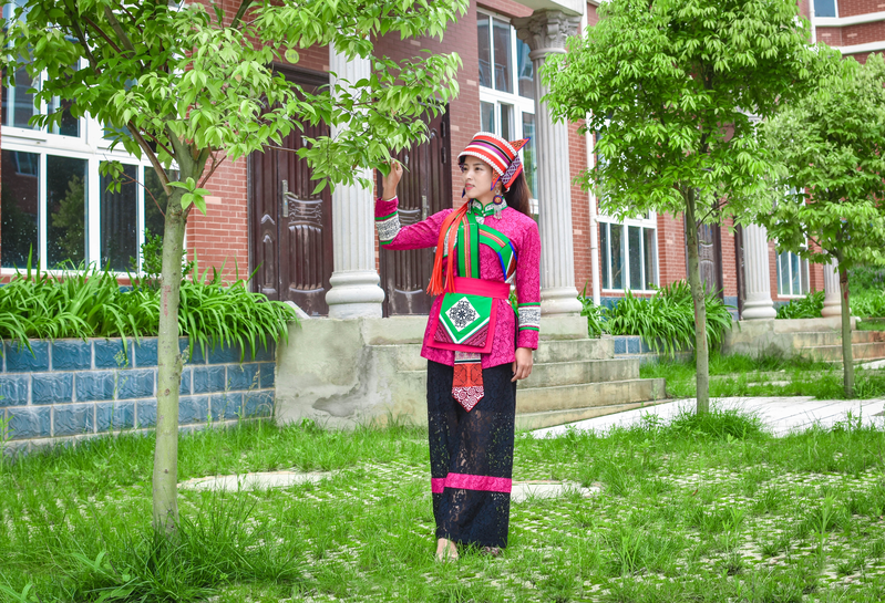 彝族支系撒尼人是石林原住民,眾人下榻