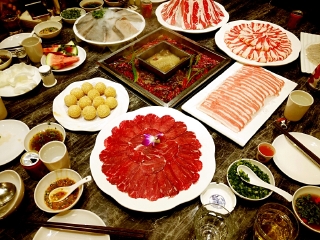 宽窄巷子火锅（天津路店）