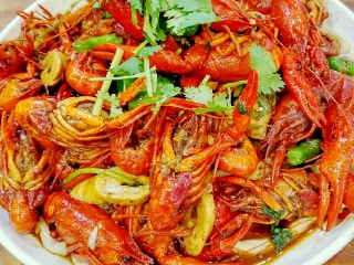 巧媳妇面条鸡鱼