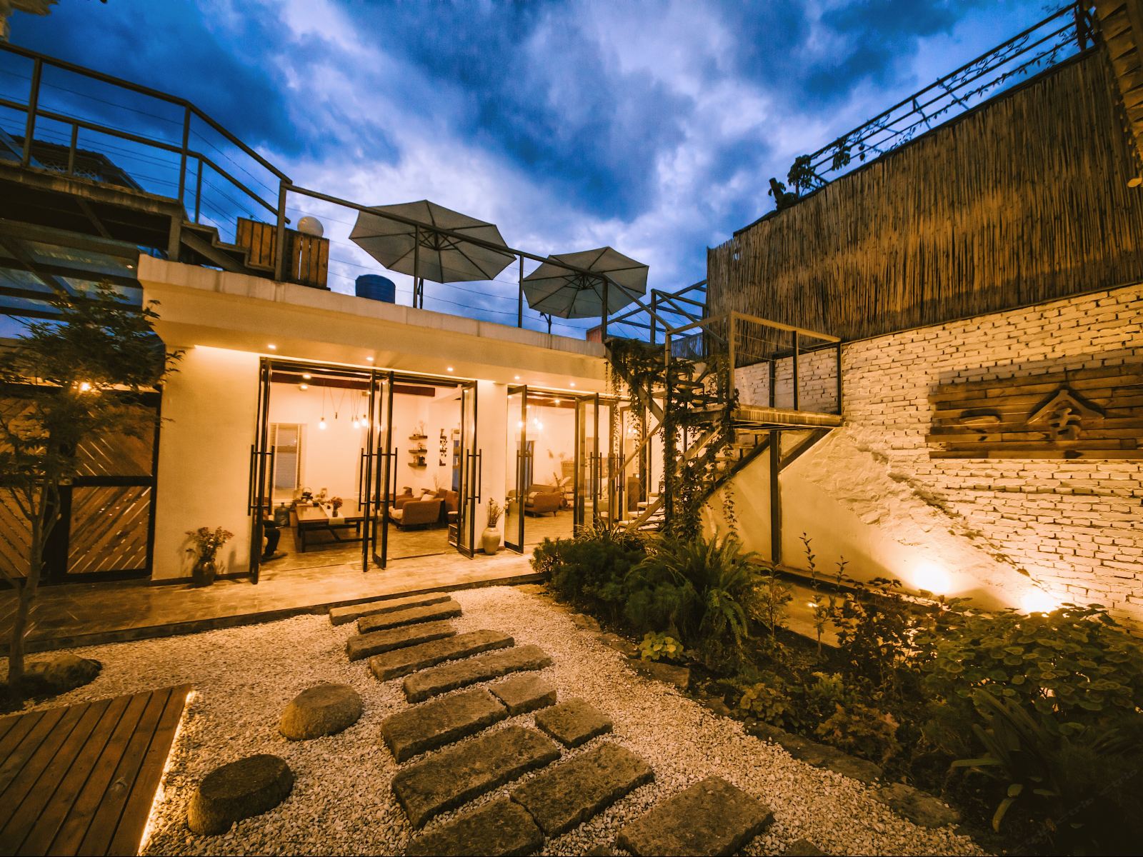 大理古城丁达尔tyndall·一舍私家别院