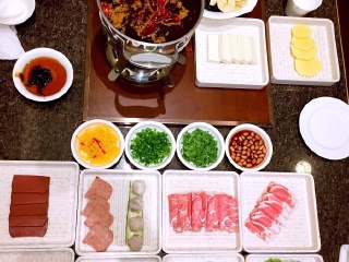 皇城老妈（西安路店）