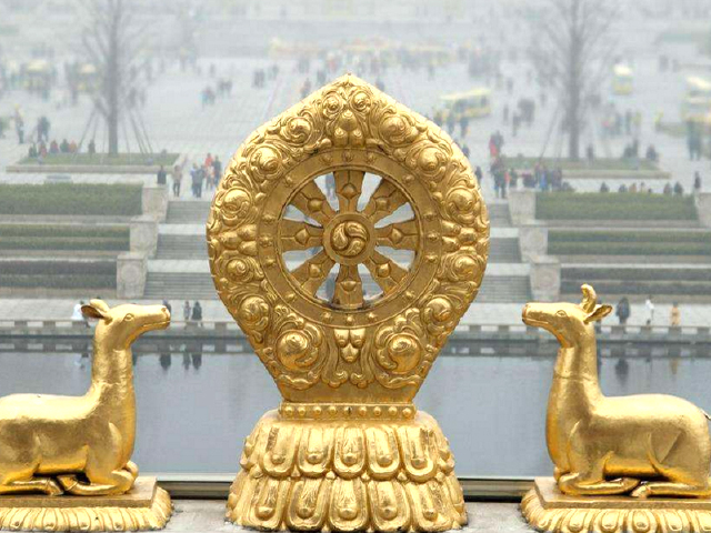 峨眉山+乐山双汽三日游 全景日出、 住金顶观