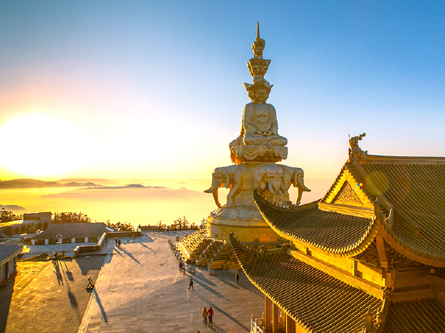 峨眉山+乐山双汽三日游 全景日出、 住金顶观