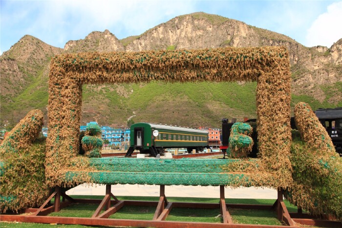 香雪广场:一处由《哦,香雪》中走出来的广场