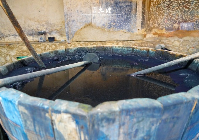 操作间内的染缸