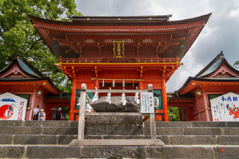 涩谷(日语:渋谷;罗马拼音:shibuya;英语:shibuya) 位于日本东京都