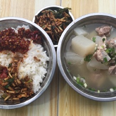 潘孃炖鸡饭（王家桥店）