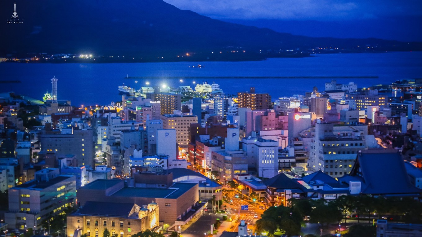 转身,并不想这么快离开,如果说让鹿儿岛的夜景作为此次旅程的最后一站