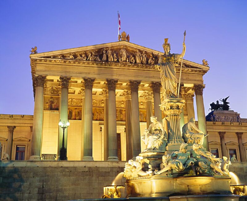 【漫野之旅】东西欧众览全景游12晚15天游 M