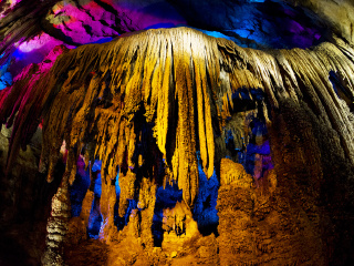 十二背后•双河洞国家地质公园