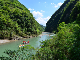 十二背后·贵州清溪峡景区