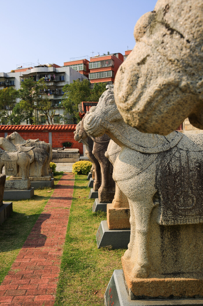 0592-7122883 到达交通:乘坐 70,356,610 等路公交到同安小西门下车