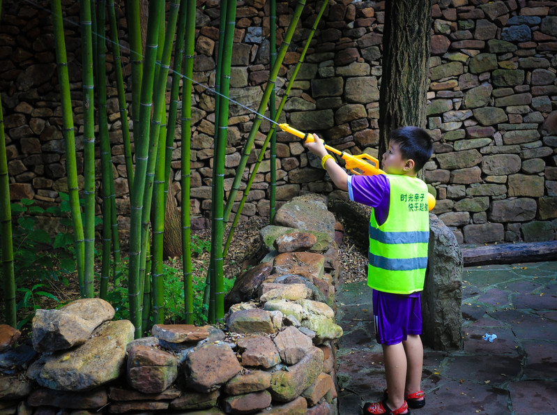 揹包客李小波,90後自由撰稿人,揹包旅行家,旅行體驗師,飛豬旅行家