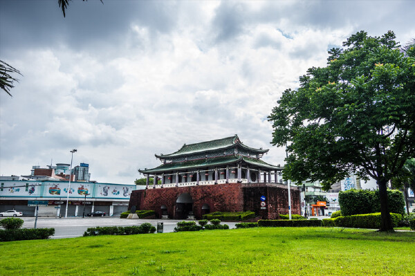 广州:推出"广州古城游" 体验"广式生活"