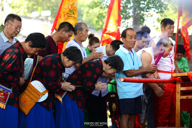 一拜祈求出入平安,二拜祈求風調雨順,三拜祈求身體健康