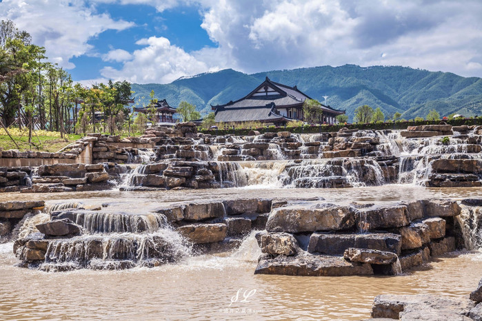 景观跌水坝图片