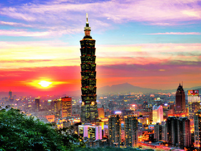 晚8日游 阿里山蒸汽火车+五花住宿+特色餐食+