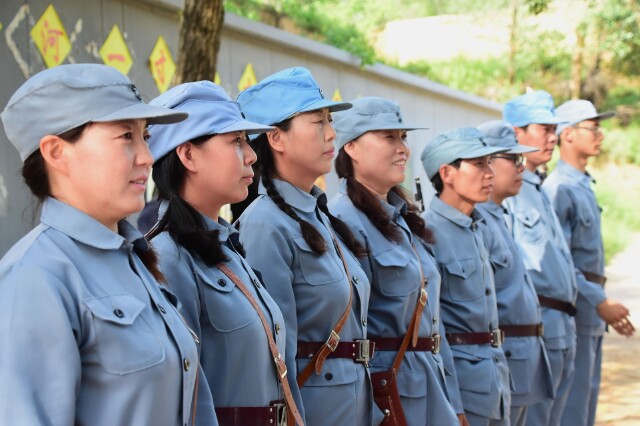 早听说在定襄附近有个马家窑红色旅游基地,周末