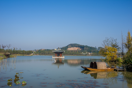 <华东-南京-灵山拈花湾-苏州-乌镇双高4日游>遇见西塘，国际五星，纯玩0购物，确保拈花湾And西栅双客栈，祈福灵山，船游西湖，水乡特色餐