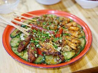 黑白电视老长沙吃货铺（喜乐汇店）