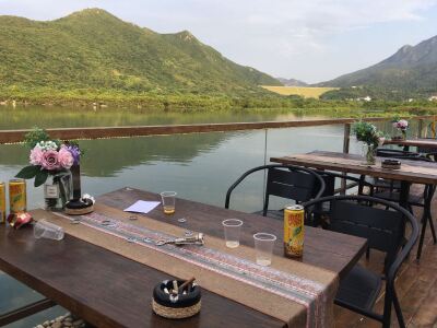 因为今年西冲不能冲浪,我就选了这家东冲的民宿