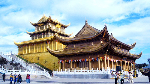 峨眉山金顶+乐山大佛尊品全景日出纯玩三日游