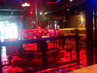 朋友圈烧烤俱乐部（青岛路店）