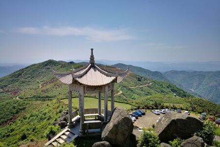 嵊州覆卮山度假村