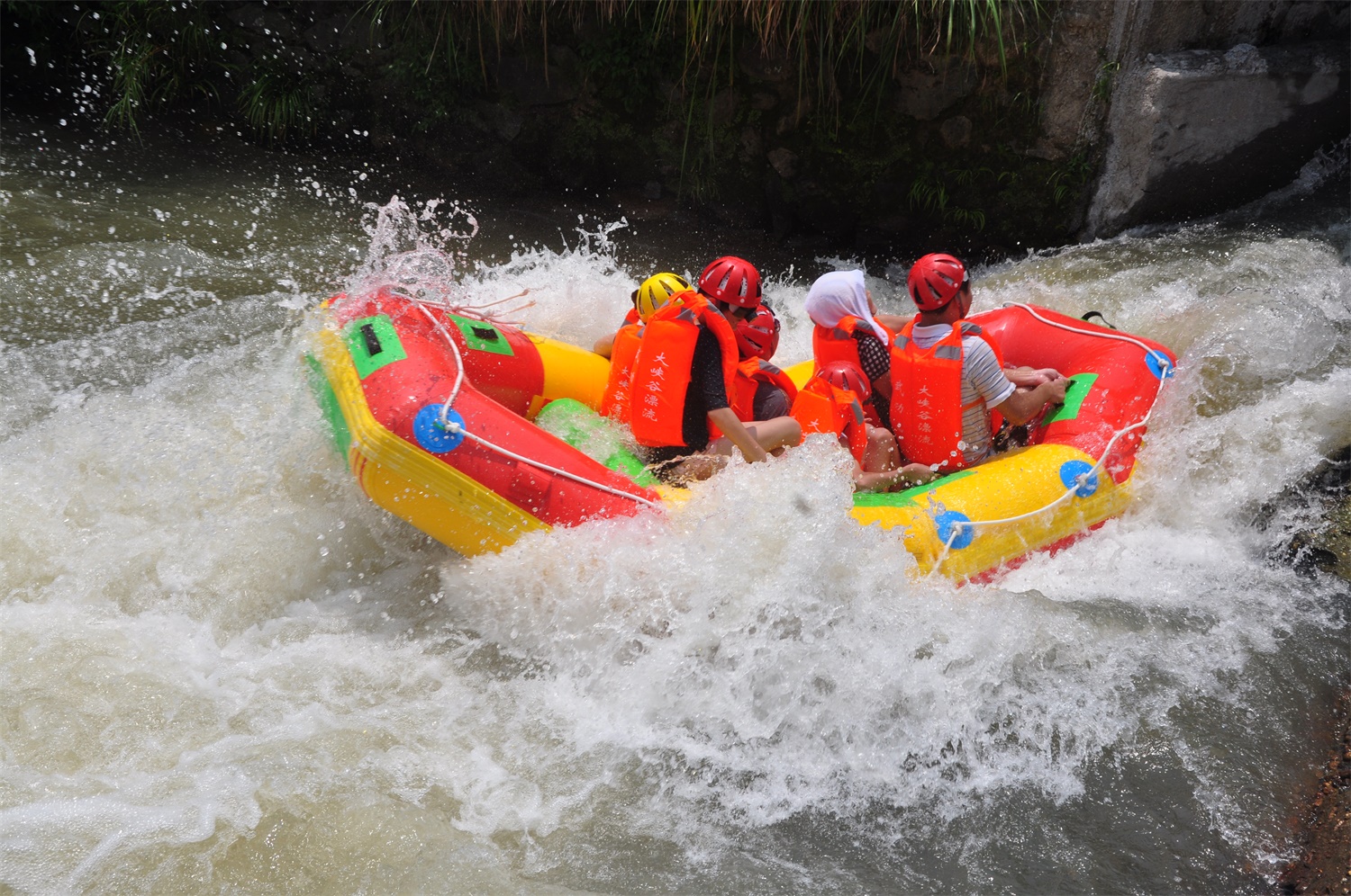 武功山大峡谷漂流