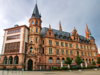 威斯巴登宫殿广场