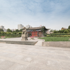 兰州小西湖公园门口