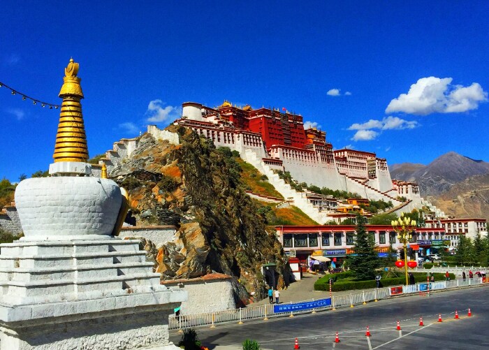         布达拉宫
