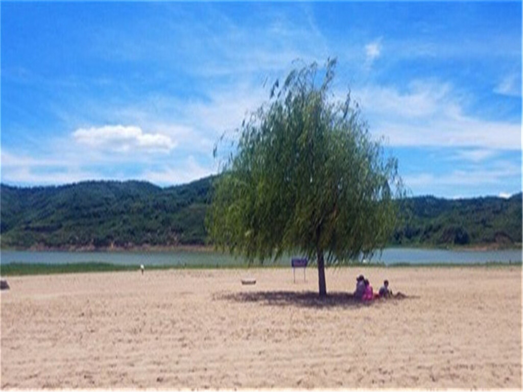  中国陕西白水林皋湖 慢城银滩 情人岛1日游>2人起预订天天发团当日