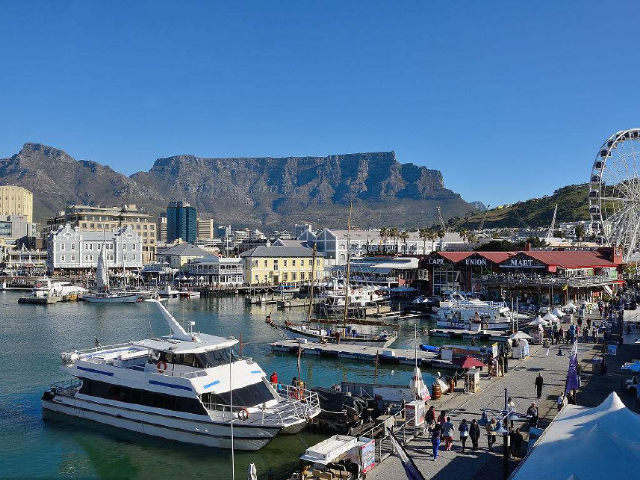 一晚太阳城五星酒店 约翰内斯堡一晚四星酒店 开普敦两晚四星酒店 一