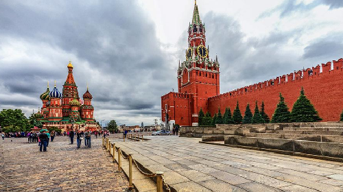 武汉到俄罗斯莫斯科+圣彼得堡+冬宫 夏宫花园