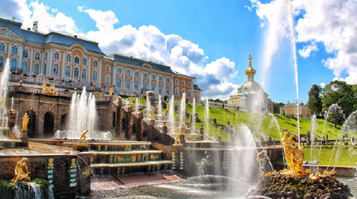 武汉到俄罗斯莫斯科+圣彼得堡+冬宫 夏宫花园
