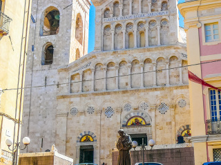 卡利亚里圣玛丽亚大教堂