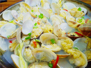 阿伟生蚝馆（滨北长青店）