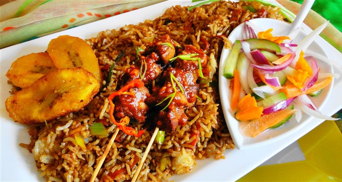 亲爱的吃货们,咱们今天来说说苏里南的传统美食!