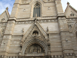 那不勒斯主教大教堂