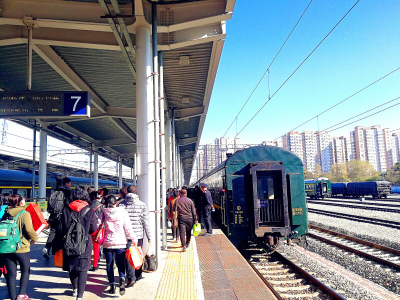 d3慢旅途:齐齐哈尔到漠河                          6245次列车在