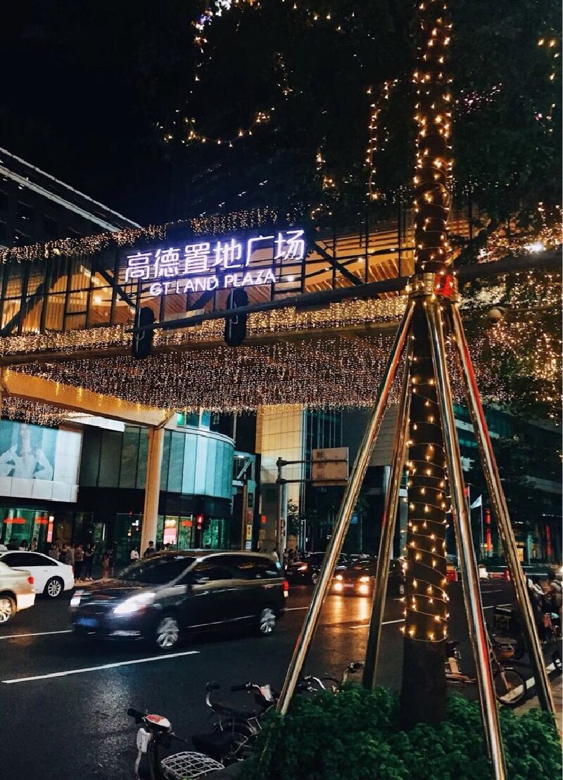 新与旧的交替之间