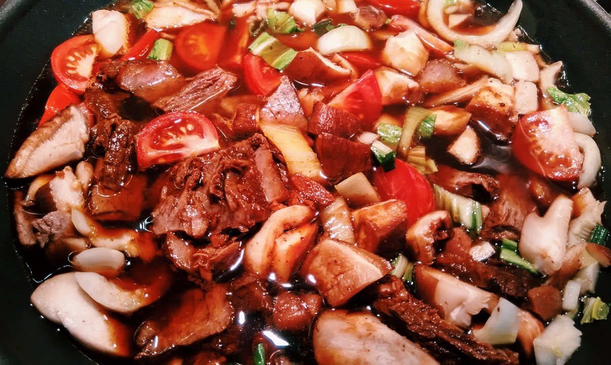 【首发】老板,给我来八块鸭油酥烧饼赖