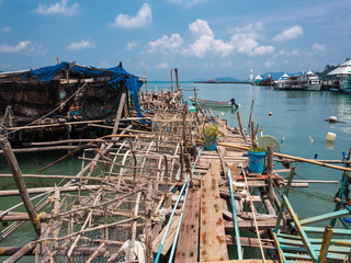 邦包海上渔村