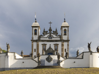 孔戈尼亚斯仁慈耶稣圣殿