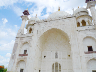 比比卡巴格巴拉陵