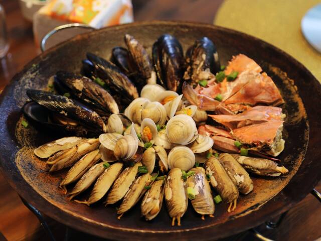  大连-市内-金石滩-心悦岛双飞4日游>20人团,网红(抖音滑梯/有轨电车