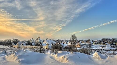 俄罗斯+莫斯科+圣彼得堡深度9天游 团队免签,