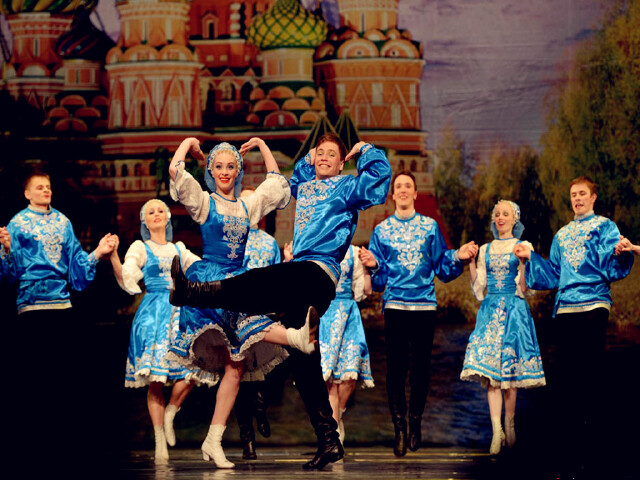 俄罗斯民族风情歌舞表演