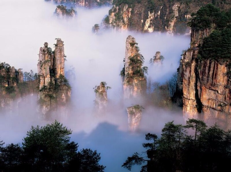 湖南经典景点深度6日游(长沙 张家界 天门山 凤凰古城)